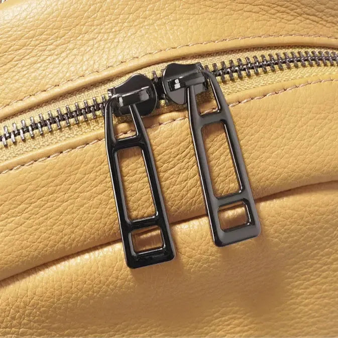 Petit sac à dos élégant en cuir