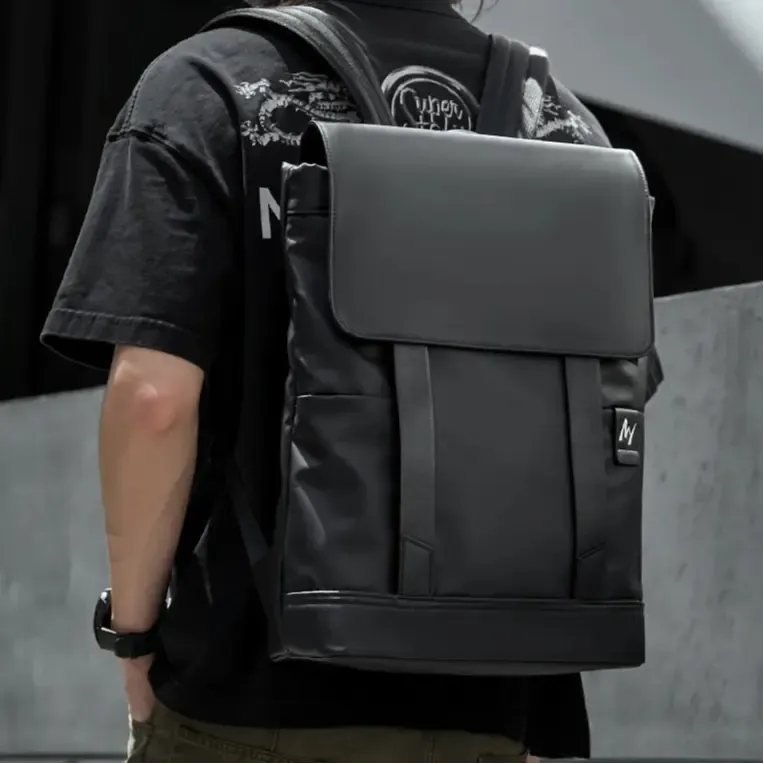 Sac à dos en cuir synthétique imperméable