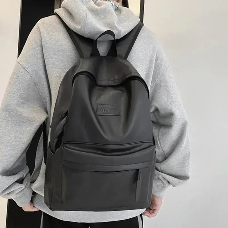 Beau Sac à Dos en Cuir