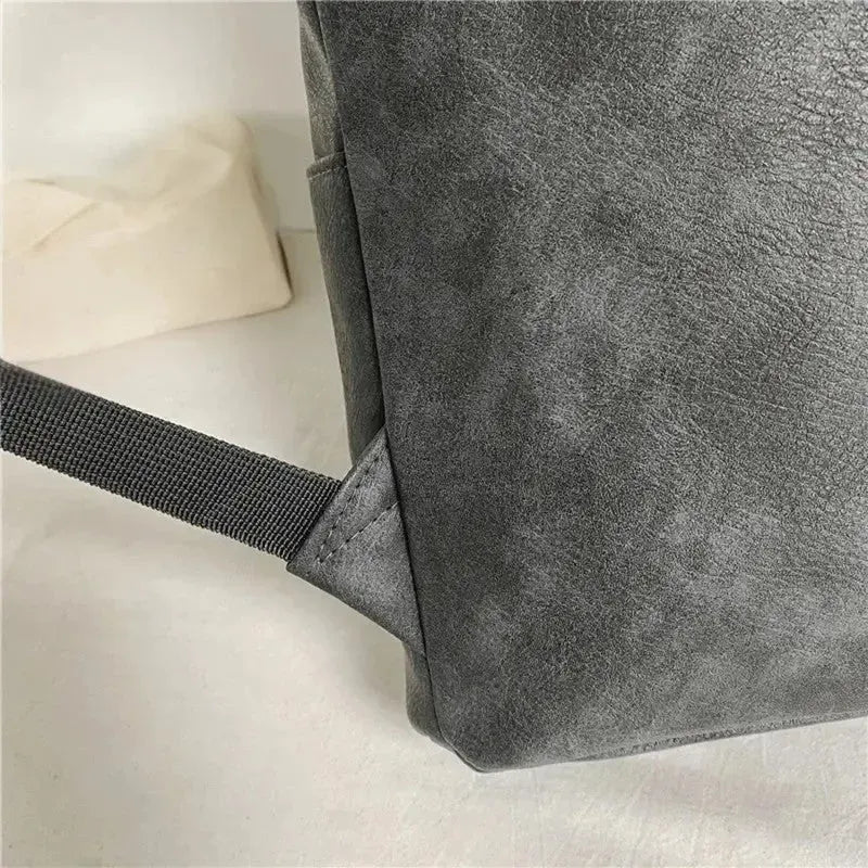 Beau Sac à Dos en Cuir