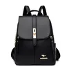 Sac à dos en cuir élégant — Noir